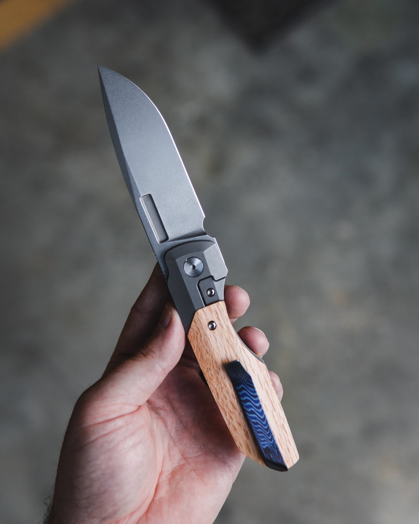 Vero Engineering Synapse XL White Oak Scales